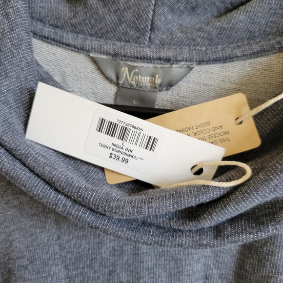 Natural Reflections Cowlneck - Picture 3 of 4